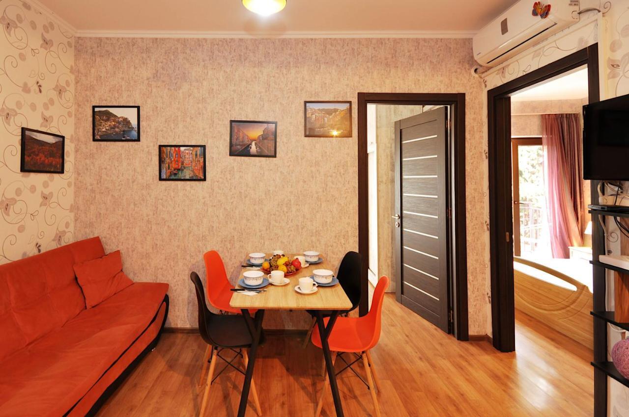 Apartment Art Django Old Avlabari Tbiliszi Kültér fotó